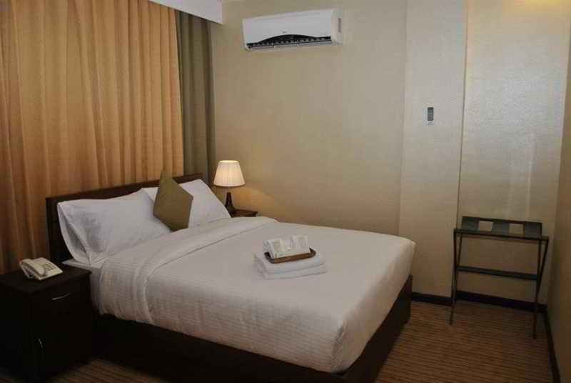 Orion Hotel Manila Exterior photo